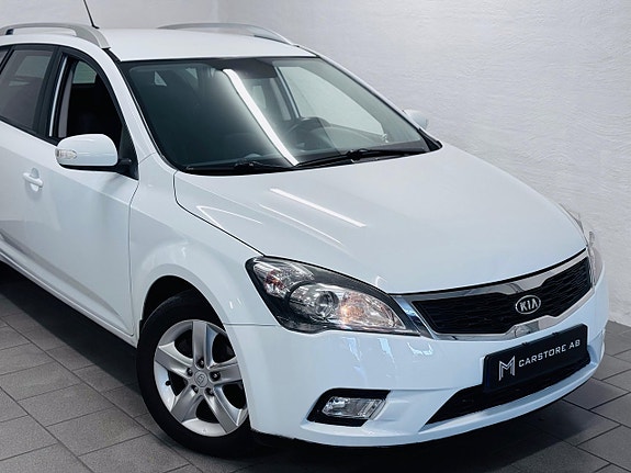 Kia Ceed 2 of 18