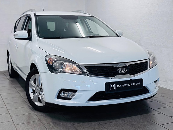 Kia Ceed 3 of 18