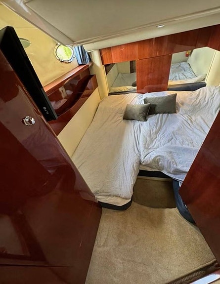 Fairline Targa 52 / 2x Volvo Penta D12 10 of 12