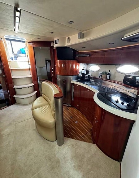 Fairline Targa 52 / 2x Volvo Penta D12 9 of 12