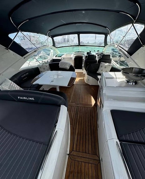 Fairline Targa 52 / 2x Volvo Penta D12 6 of 12