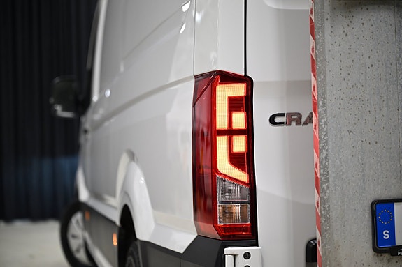 Volkswagen Crafter 11 of 30
