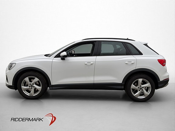Audi Q3 4 of 5