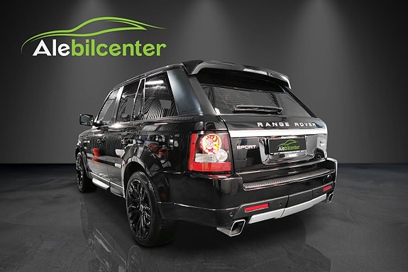 Land Rover Range Rover Sport 5 of 5