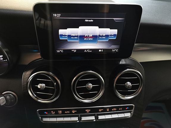 Mercedes-Benz GLC220 d 11 of 14