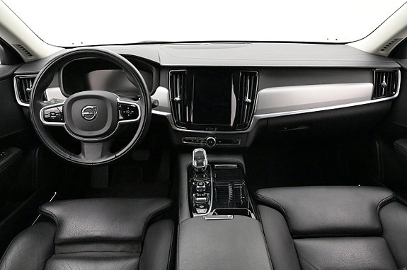 Volvo V90 6 of 27