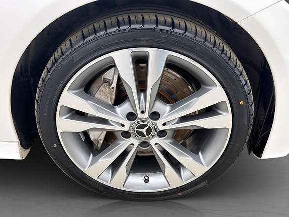 Mercedes-Benz C250 27 of 30