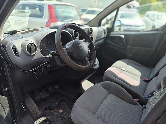 Peugeot Partner 19 of 20