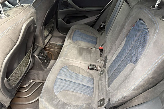 BMW X1 7 of 19