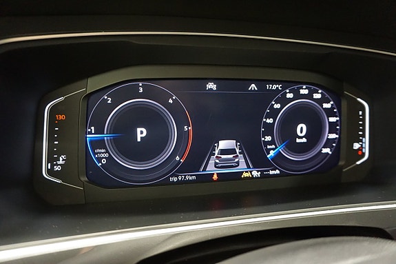 Volkswagen Tiguan Allspace 19 of 30
