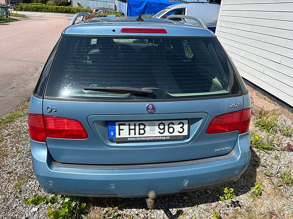 Saab 9-5 3 of 5
