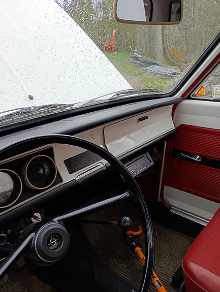 Opel Kadett 9 of 12
