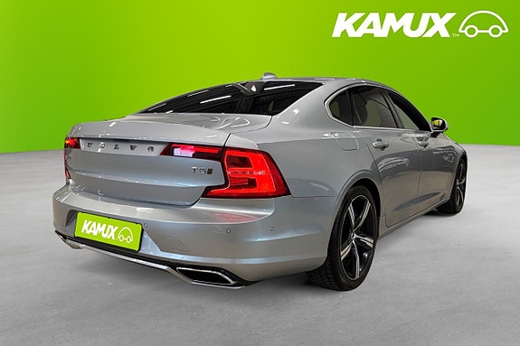 Volvo S90 4 of 5