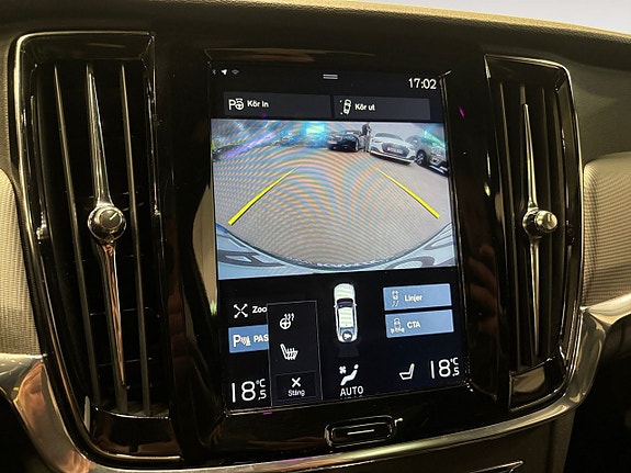 Volvo S90 20 of 26