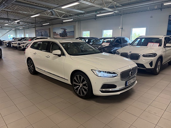 Volvo V90 5 of 21