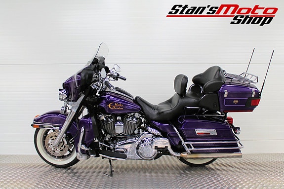 Harley-Davidson FLTC Tour Electra Glide Clasic 9 of 20