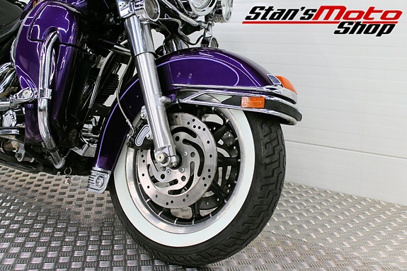 Harley-Davidson FLTC Tour Electra Glide Clasic 6 of 20