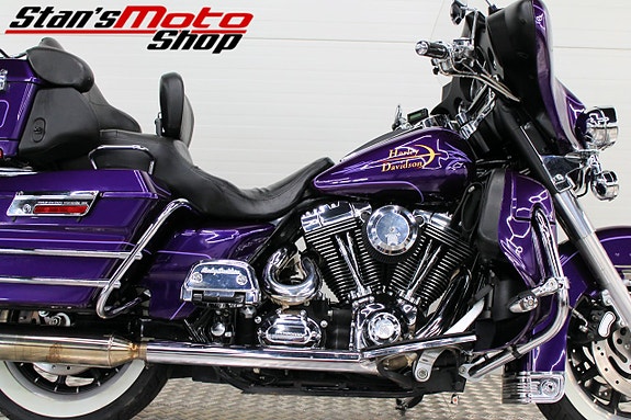 Harley-Davidson FLTC Tour Electra Glide Clasic 5 of 20