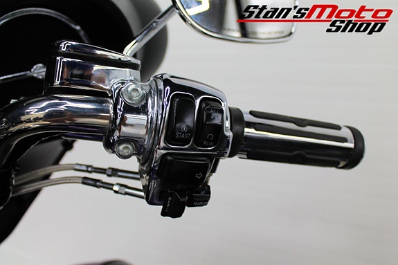 Harley-Davidson FLTC Tour Electra Glide Clasic 19 of 20