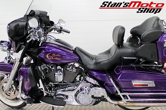 Harley-Davidson FLTC Tour Electra Glide Clasic 15 of 20