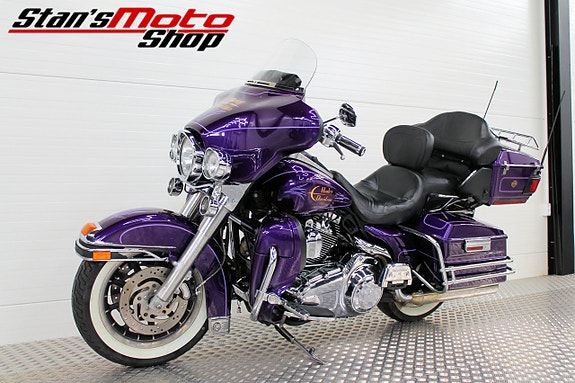 Harley-Davidson FLTC Tour Electra Glide Clasic 11 of 20
