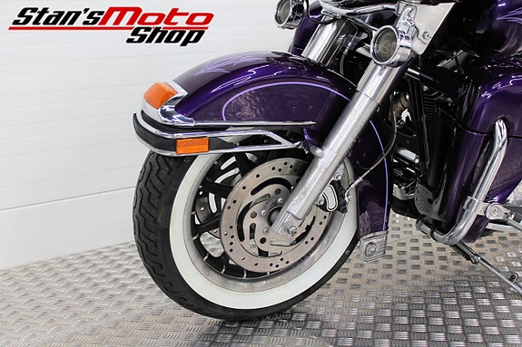 Harley-Davidson FLTC Tour Electra Glide Clasic 12 of 20