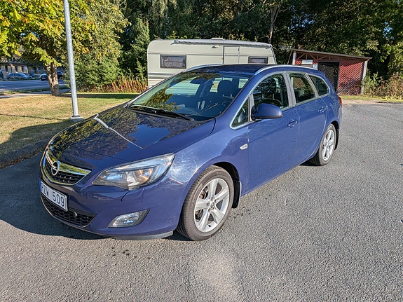 Opel Astra 3 of 18