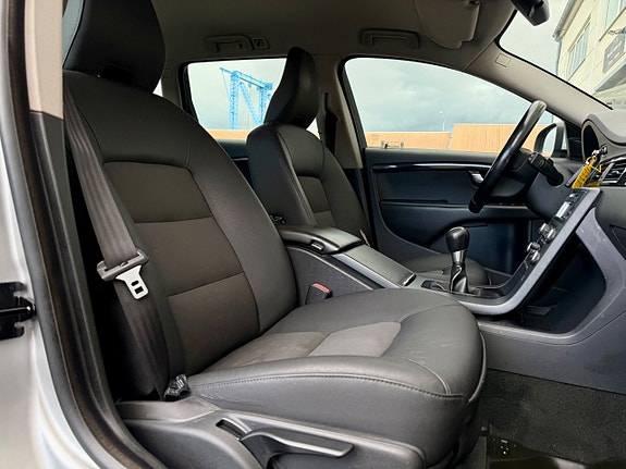 Volvo V70 14 of 15