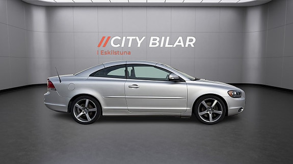 Volvo C70 17 of 21