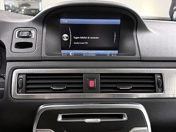 Volvo XC70 17 of 30