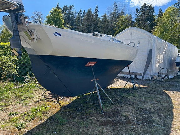 INTERNATIONAL FOLKBOAT — Vedi foto 1