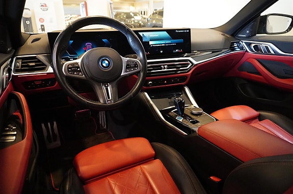 BMW i4 12 of 23