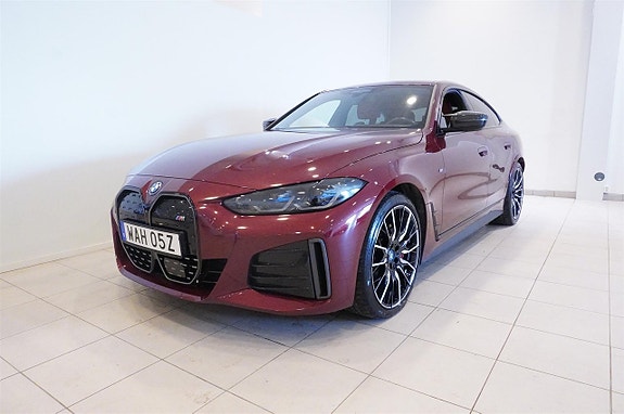 BMW i4 2 of 5
