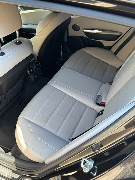Kia Stinger 9 of 9