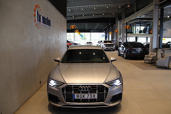 Audi A6 allroad 2 of 5