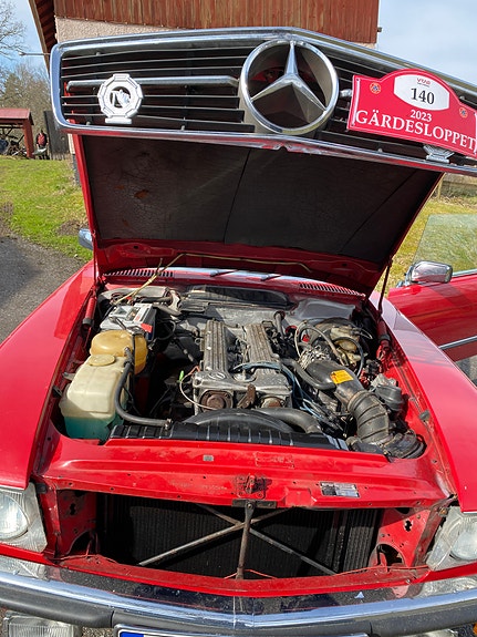 Mercedes-Benz 280 SL 5 of 5