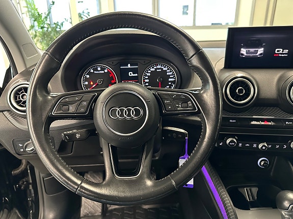 Audi Q2 10 of 16