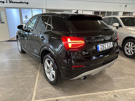 Audi Q2 4 of 16