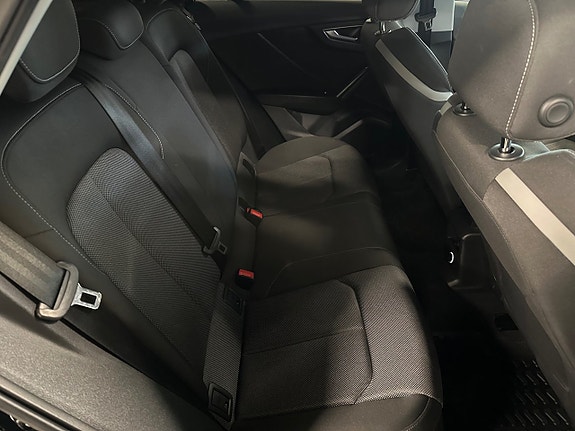 Audi Q2 6 of 16