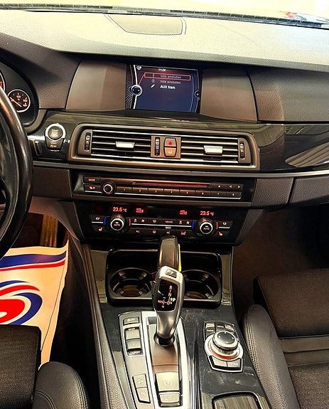 BMW 525d 16 of 21