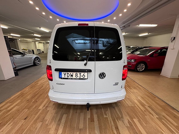 Volkswagen Caddy 5 of 5