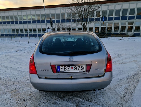 Nissan Primera 2 of 4
