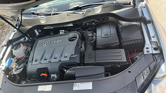 Volkswagen Passat 5 of 5