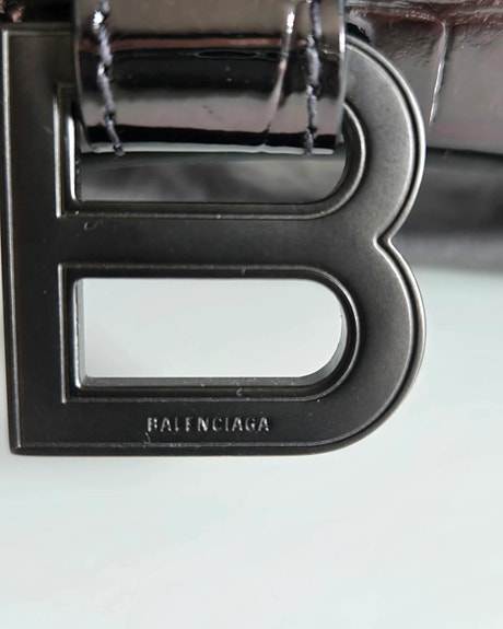 Product image 11 of 17