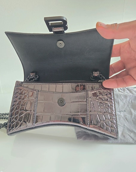 Product image 17 of 17