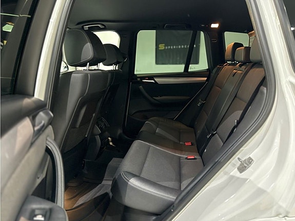 BMW X3 9 of 12