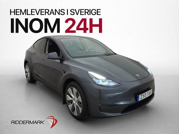 Tesla Model Y 4 of 5