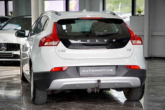 Volvo V40 Cross Country 6 of 19