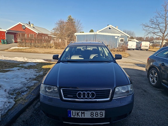 Audi A6 allroad 2 of 3