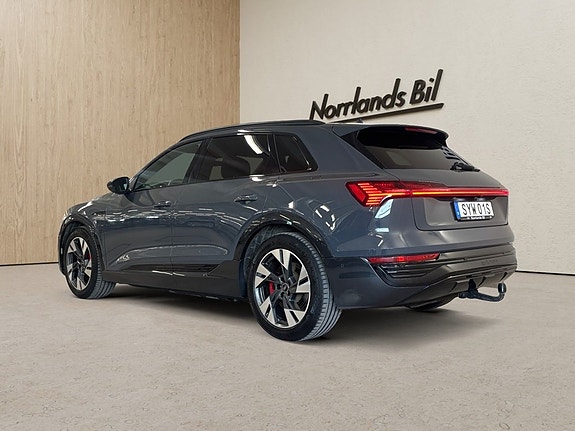 Audi Q8 e-tron 12 of 12